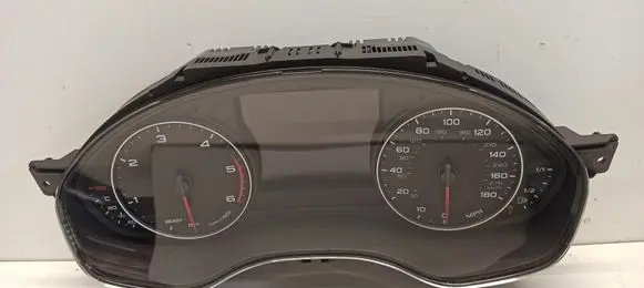 Audi A6 C7 Speedometer (instrument cluster) 4G8920951A