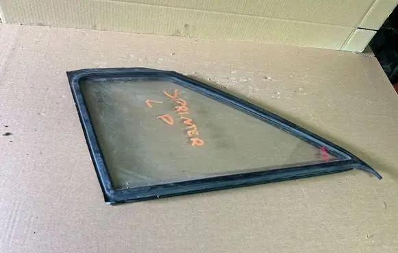 Mercedes-Benz Sprinter W901 W902 W903 W904 Sliding door window/glass 9017250120