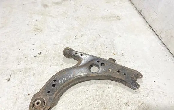Volkswagen Golf IV Front lower control arm/wishbone