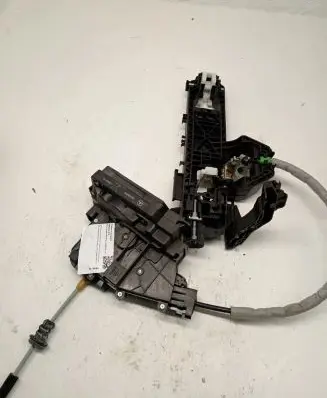 Mercedes-Benz GLE (W166 - C292) Front door lock A2220063999