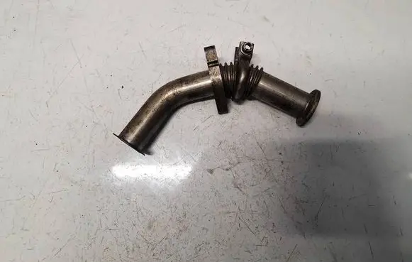 Opel Zafira B EGR valve line/pipe/hose 