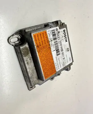 Volkswagen Touareg I Airbag control unit/module 3D0909601E 0285001733 0037C0026K5