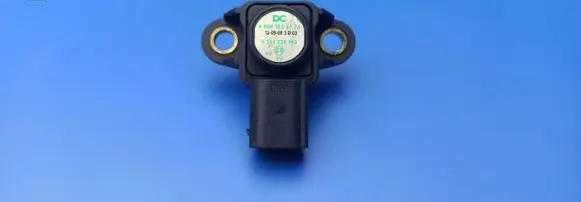 Mercedes-Benz C AMG W204 Air pressure sensor A0061539720 0261230100