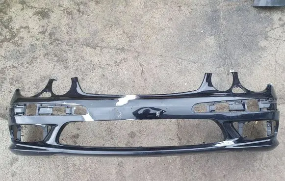 Mercedes-Benz E AMG W211 Front bumper A2118850725