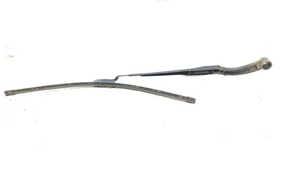 KIA Sorento Front wiper blade arm