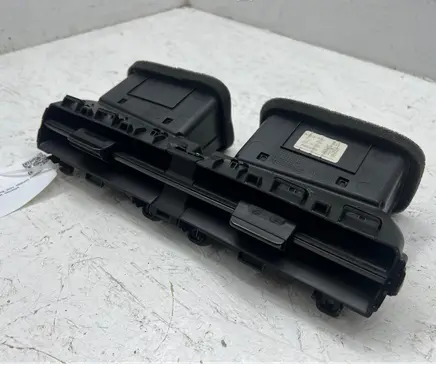 Hyundai Tucson IV NX4 Dash center air vent grill 97410N7000