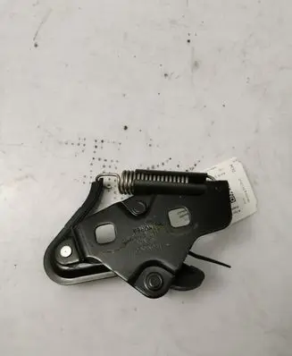 Ford Mustang VI Loading door lock loop/hook striker EJ7VA6354404B12