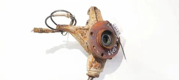 Citroen C4 I Picasso Front wheel hub