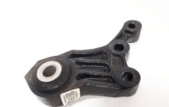 Jeep Compass Gearbox mounting bracket 00533746420 P68253052AB