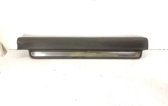 Toyota Avensis T250 Front sill trim cover 6791305050