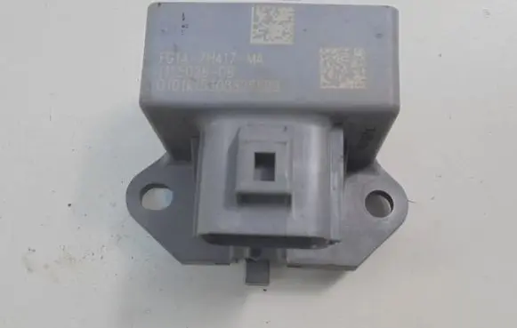Ford Mondeo MK I Fuel pump relay FG1A-7H417-MA