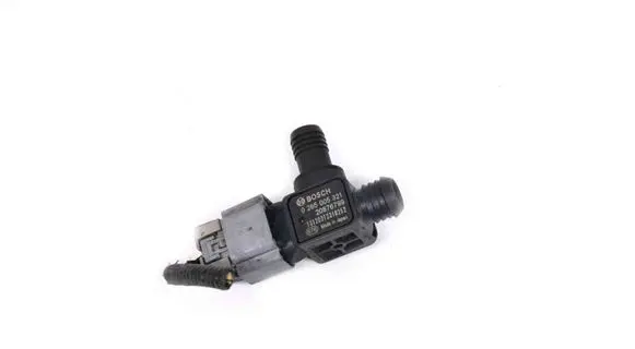 Opel Mokka Engine mount vacuum valve 0265005321