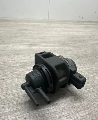 Renault Scenic II - Grand scenic II Turbo solenoid valve 8200575400