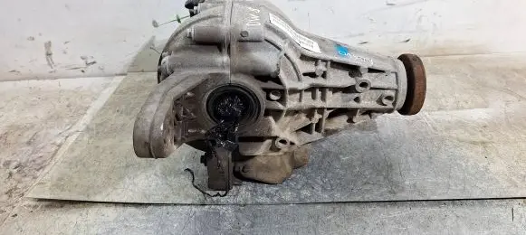 Porsche Macan (95B) Rear differential 95B525015E