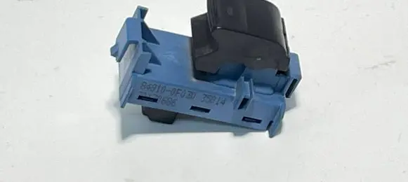 Toyota Verso Electric window control switch 848100F030 27862
