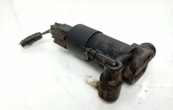 Ford Focus Windscreen/windshield washer pump