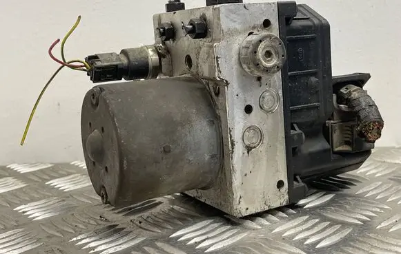 Volkswagen PASSAT B5.5 ABS Pump 0265950055