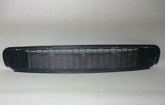 Mini One - Cooper Coupe R56 Front bumper lower grill 2751285