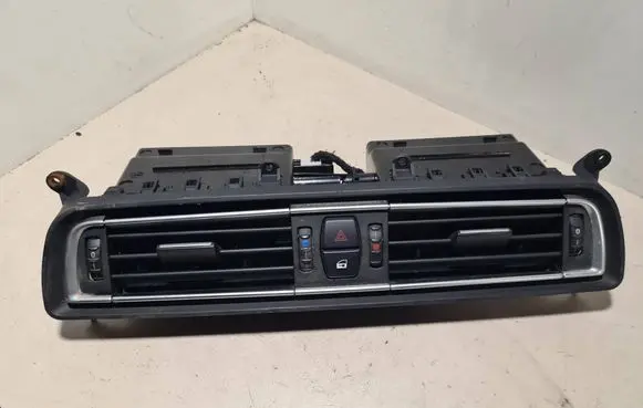 BMW 7 F01 F02 F03 F04 Dash center air vent grill 9112151 9115854