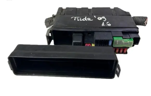 Nissan Tiida C11 Fuse box set 