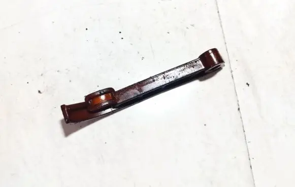 Saab 9-5 Slide rail for timing chain 9145384