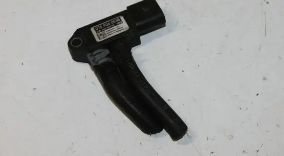 Skoda Superb B6 (3T) Exhaust gas pressure sensor 076906051B
