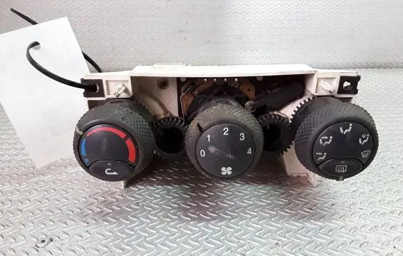 Alfa Romeo 156 Climate control unit
