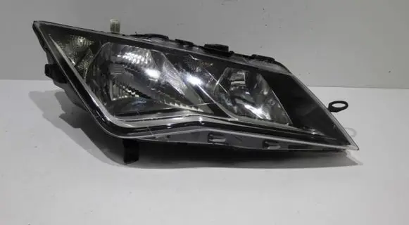 Seat Leon (5F) Headlight/headlamp 90010799 5F1941006A