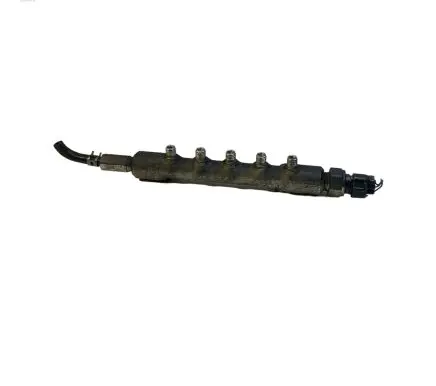 Toyota Avensis T250 Fuel main line pipe