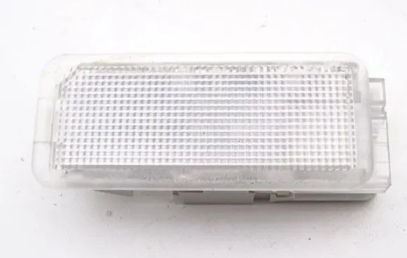Peugeot 308 Rear door interior light 