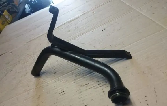 Jeep Grand Cherokee (WK) Oil sump strainer pipe 