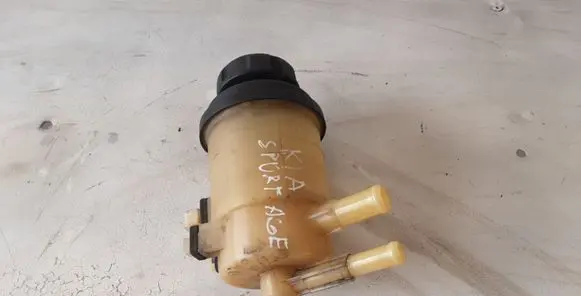 KIA Sportage Power steering fluid tank/reservoir