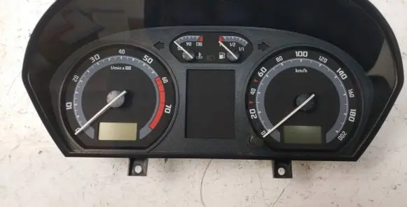 Skoda Fabia Mk1 (6Y) Speedometer (instrument cluster) 6Y0920881L