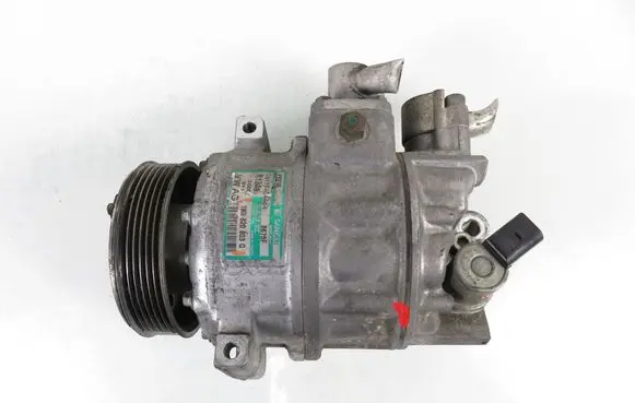 Volkswagen Golf V Air conditioning (A/C) compressor (pump) 1K0820803G