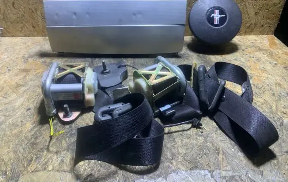 Ford Mustang V Airbag set 