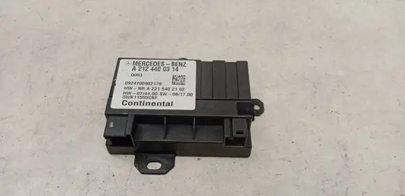 Mercedes-Benz C W204 Fuel injection pump control unit/module A2124400314