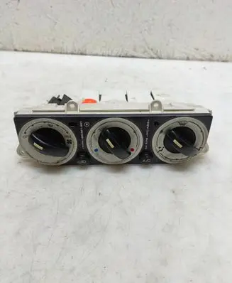 Ford Mondeo Mk III Climate control unit 1S7H19980AE CD132MA WTVA15475