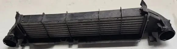 Mercedes-Benz C W203 Intercooler air channel guide A2035000600 PA66GF30 4797463