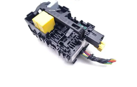 Peugeot 2008 I Fuse box set 9806192580