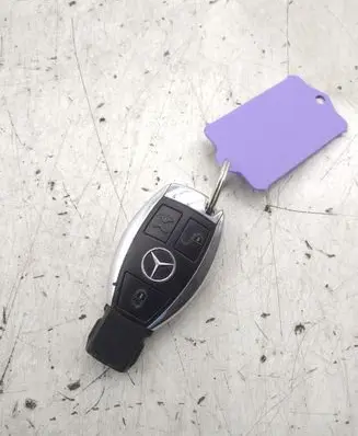 Mercedes-Benz C W204 Ignition key/card 