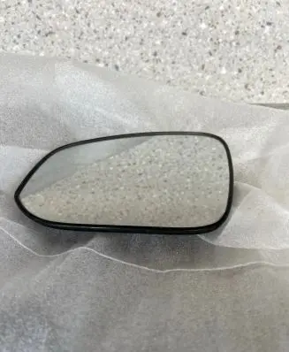Toyota Hilux VIII Wing mirror glass G5823 E4044557