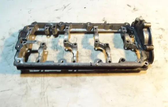 Audi A6 S6 C6 4F Other cylinder head part 059285