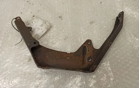 Mercedes-Benz C W203 Engine mounting bracket A6110981429