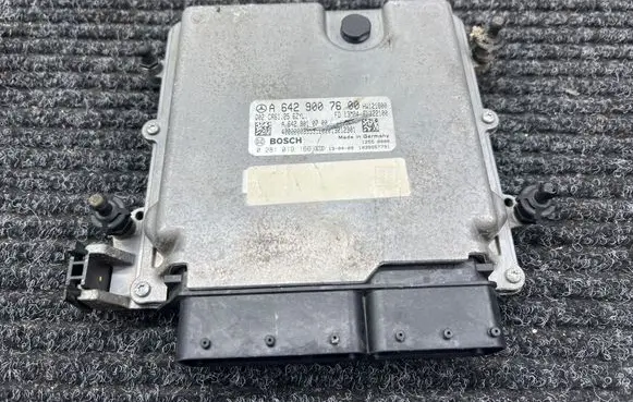 Mercedes-Benz S W222 Engine control unit/module A6429007600 A6429010700 0281019166
