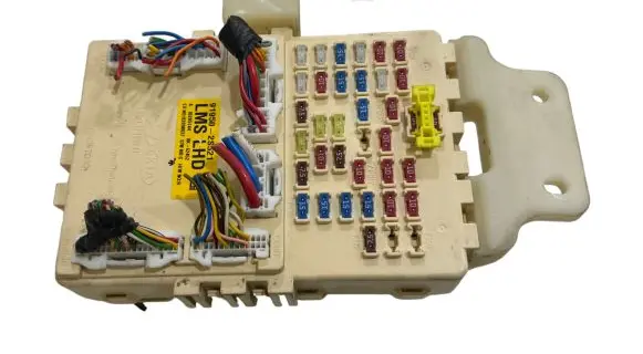 Hyundai ix35 Fuse module 919502S521 H2S900637