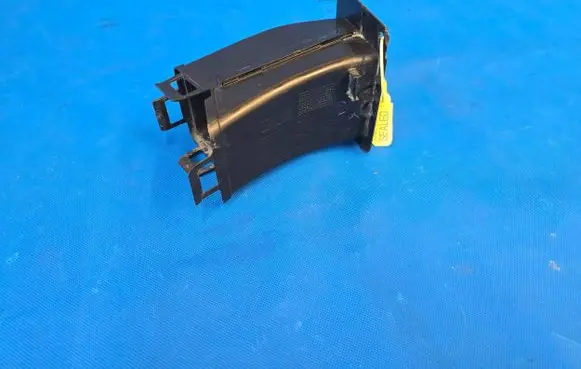BMW X3 G01 Cabin air duct channel 7400005