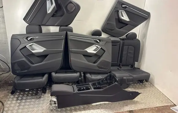 Audi Q3 F3 Interior set 3Q0959247