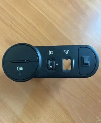 Hyundai i10 Fog light switch 201004787