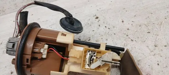 Fuel level sensor