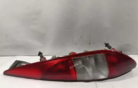 Ford Mondeo Mk III Rear/tail lights TK6629